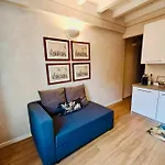 Apartment Costhouse *