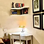 Apartment Costhouse *