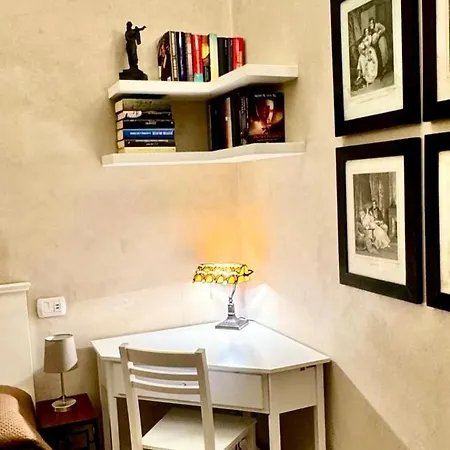 Apartment Costhouse *